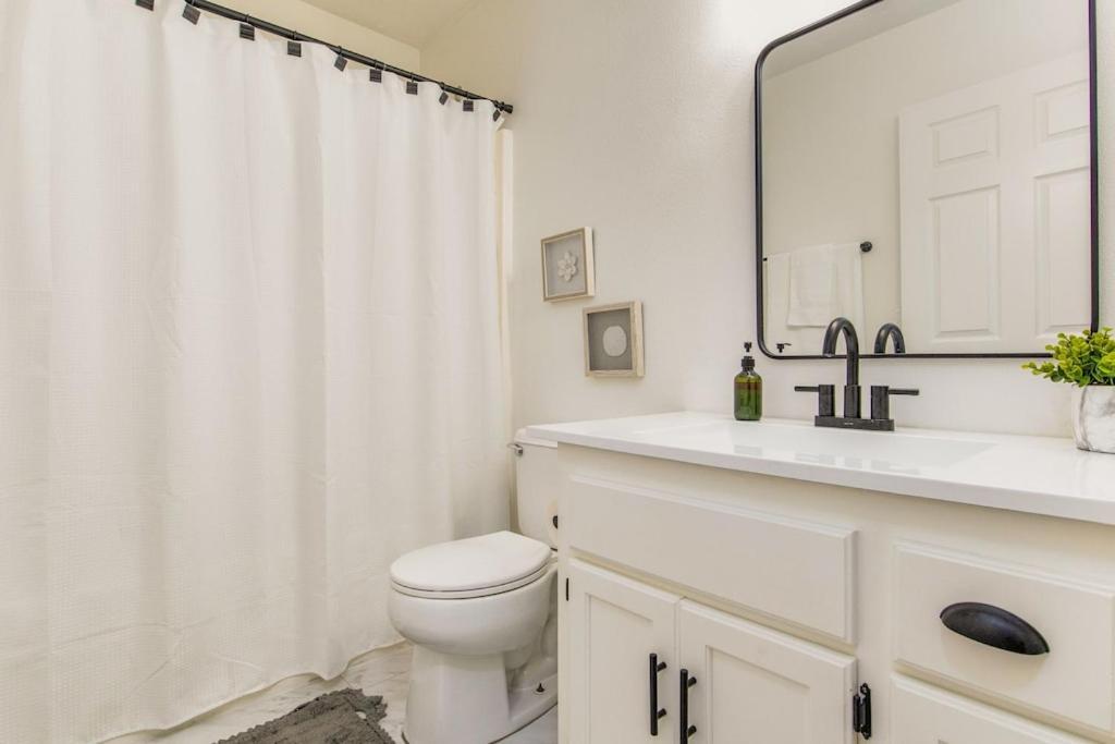 New! Close To Beach, Cozy, New Beds & Family Friendly Navarre Εξωτερικό φωτογραφία